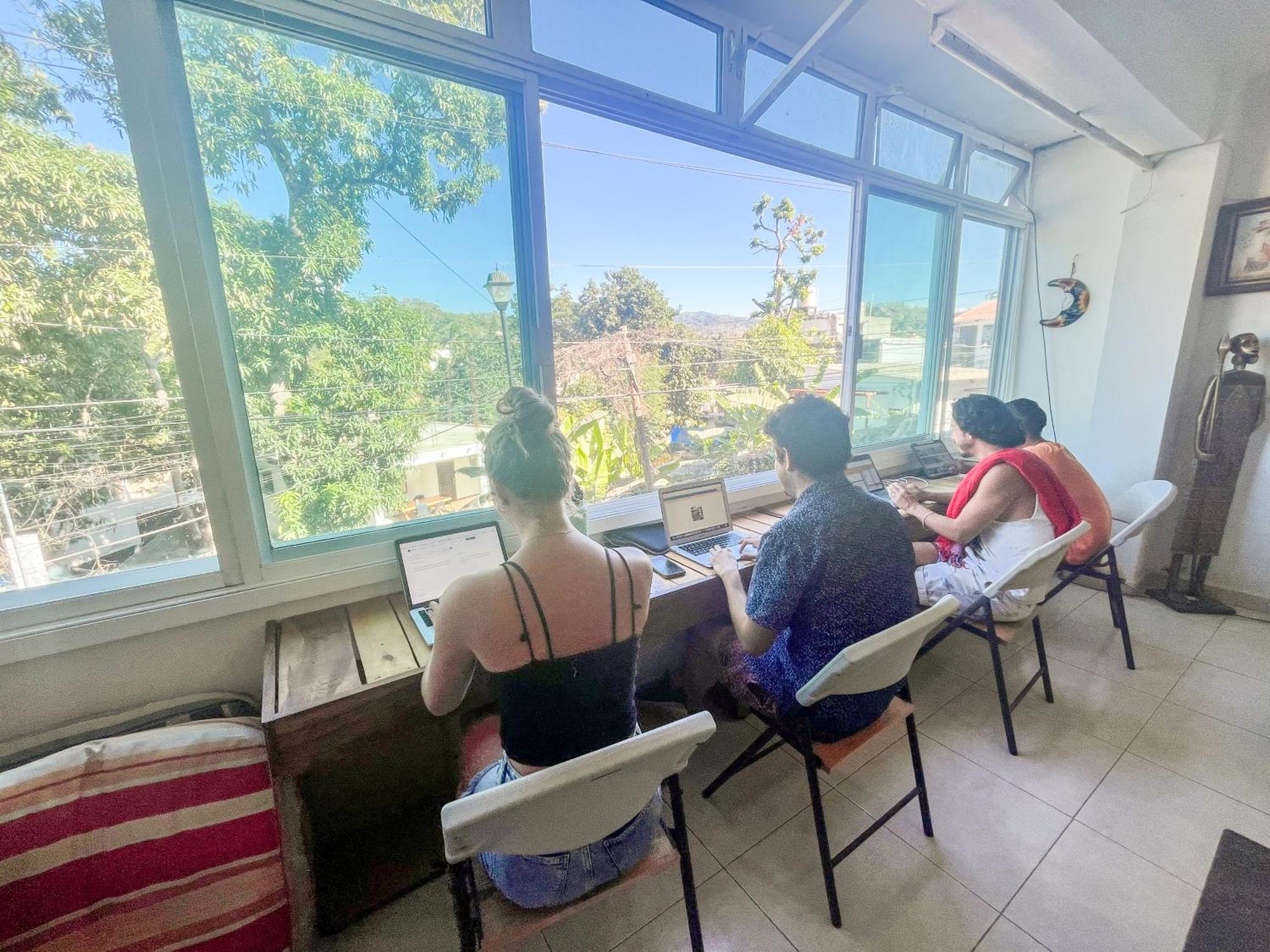 Ith Sayulita Amazing Surf Hostel מראה חיצוני תמונה